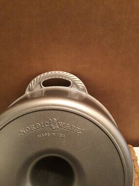 NWT Nordic Ware Bundt pan